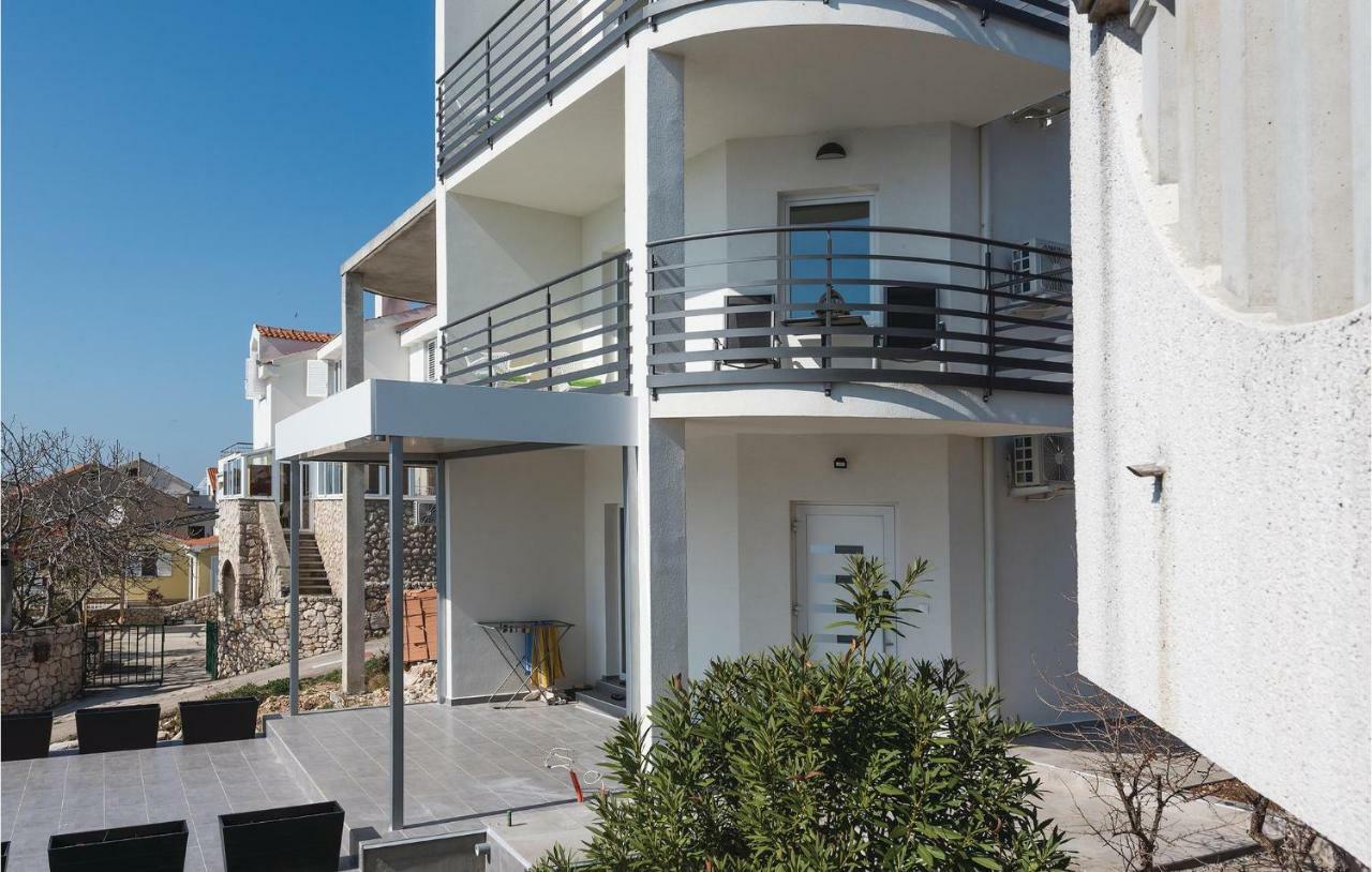 Cozy Apartment In Brodarica With Wifi Exterior foto
